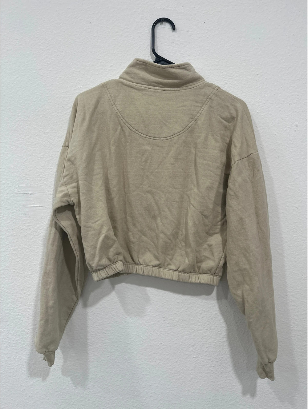 BDG Cropped Sweatshirt